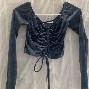 Gorgeous NWOT✨ Blue Velvet Long sleeve Crop Top